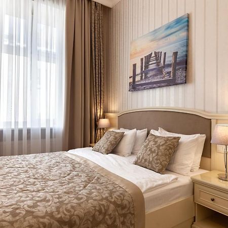 Royal Mini-Apart Hotel On Rynok Square Lviv Kültér fotó
