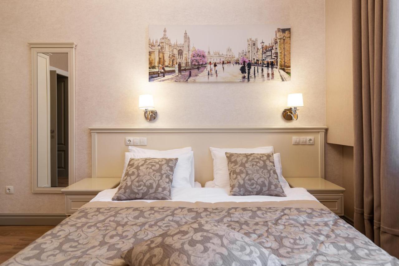 Royal Mini-Apart Hotel On Rynok Square Lviv Kültér fotó